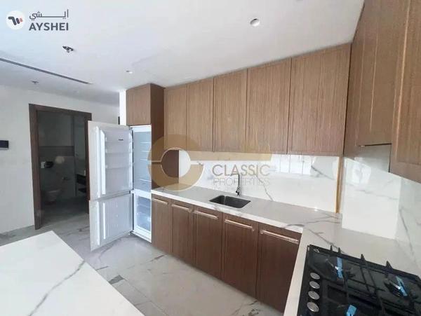 Luxurious Layout | 1 Bedroom | Phase-4 | Brand New