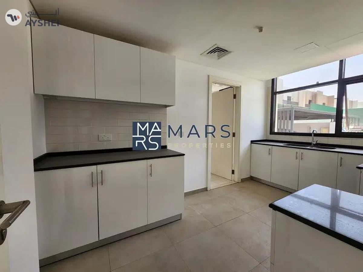 π‘! Corner Bigger | 4BHK Villa | Green Yard | For Rent | Nasma Community! π-9-9