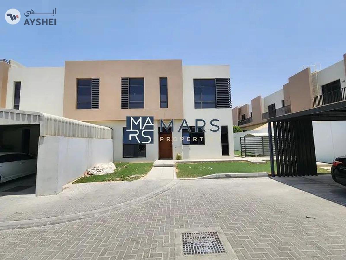 π‘! Corner Bigger | 4BHK Villa | Green Yard | For Rent | Nasma Community! π-0-0