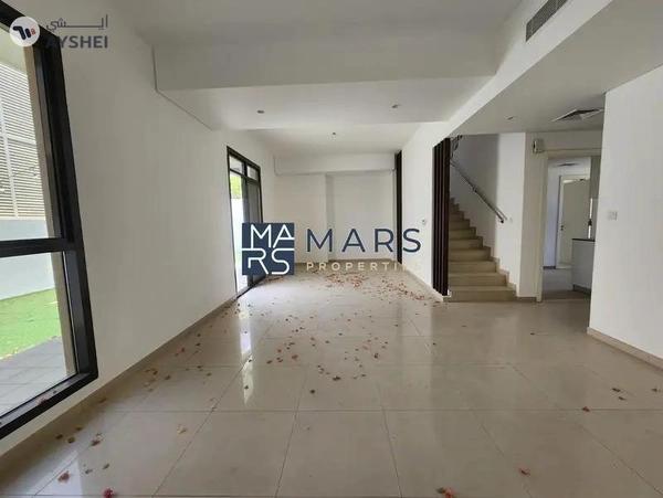 🏡! Corner Bigger | 4BHK Villa | Green Yard | For Rent | Nasma Community! 🌟