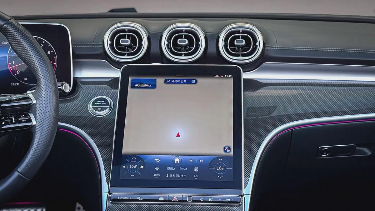 2024 | Mercedes CLE200 Cabriolet | Red Roof | Low Mileage | 2KEYS | White-8-8