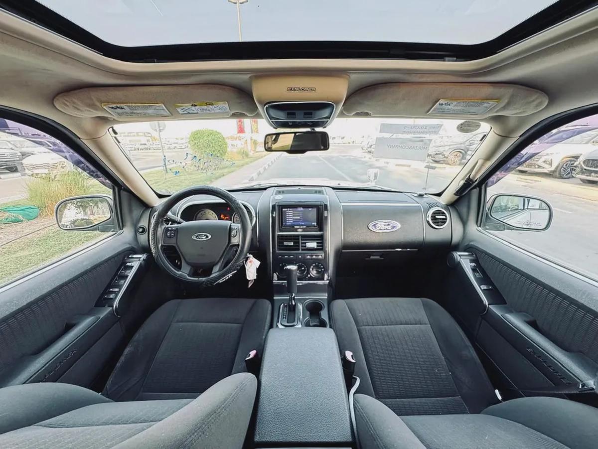 FORD EXPLORER | XLT | 2010 | ONLY : 88622 KM | JAPAN IMPORT | CLEAN TITLE-8-8