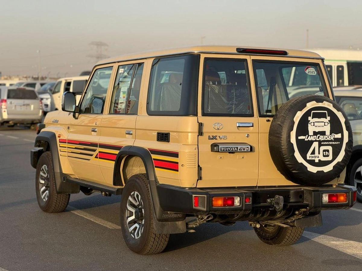 Toyota Land Cruiser 70-1-1