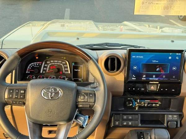 Toyota Land Cruiser 70