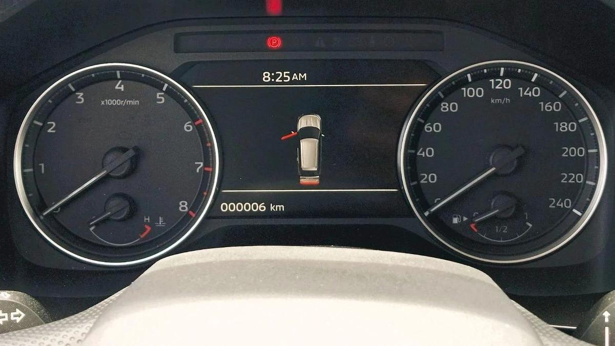 Mitsubishi Outlander M Line 2.5L Petrol FWD 2026YM-6-6