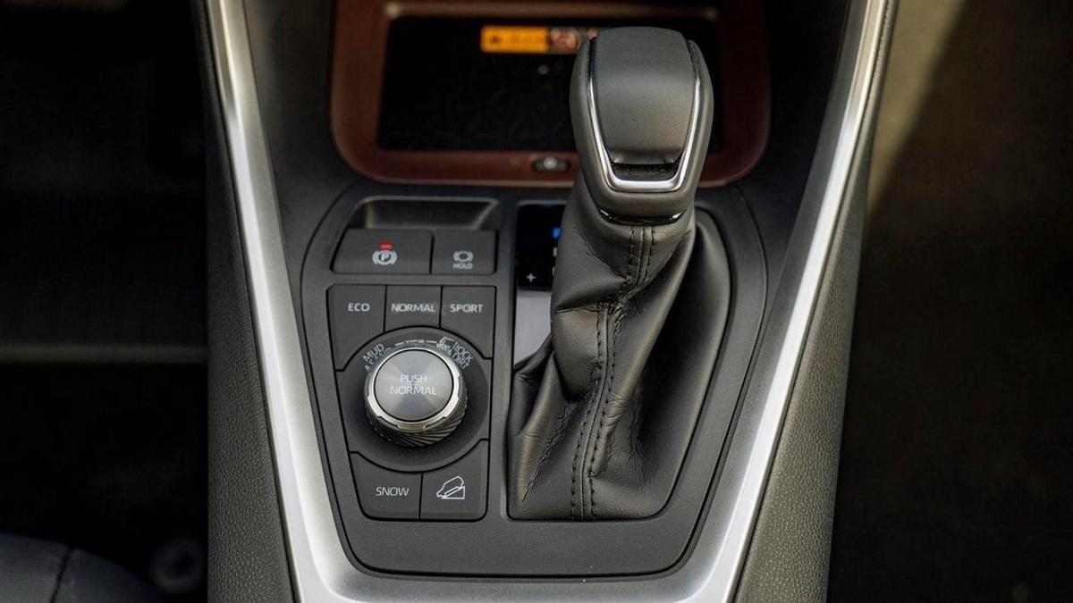 Toyota RAV4 TOYOTA RAV4 2.0P AT MY2024-11-11