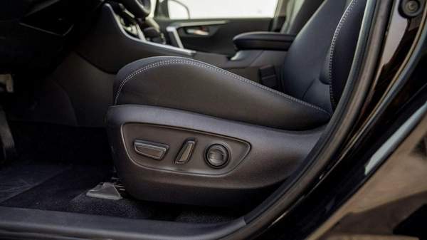 Toyota RAV4 TOYOTA RAV4 2.0P AT MY2024