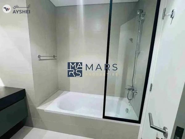 Brand new 4 bedroom townhome corner unit with majlis in Robinia just in 195k