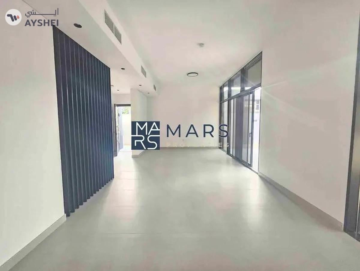 Brand new 4 bedroom townhome corner unit with majlis in Robinia just in 195k-22-22