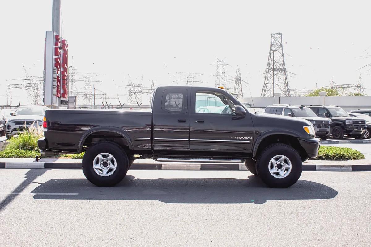 2000 - TOYOTA TUNDRA 4X4 - IMMCULATE CONDITION - ONLY 82,000 KM-4-4