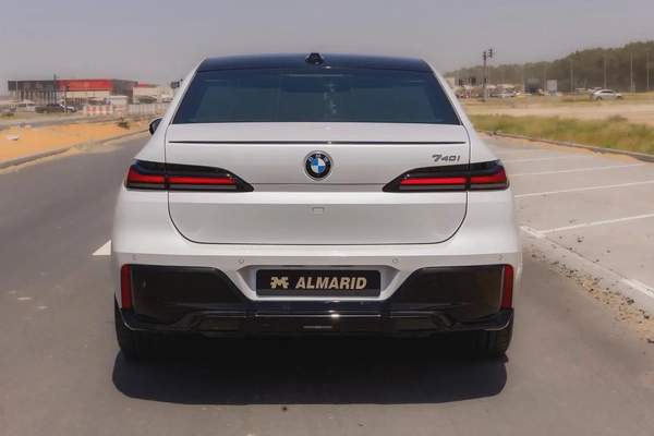 BMW 740i M Sport Individual – 2026 | GCC | Only 2,213 KM | AED 449,000