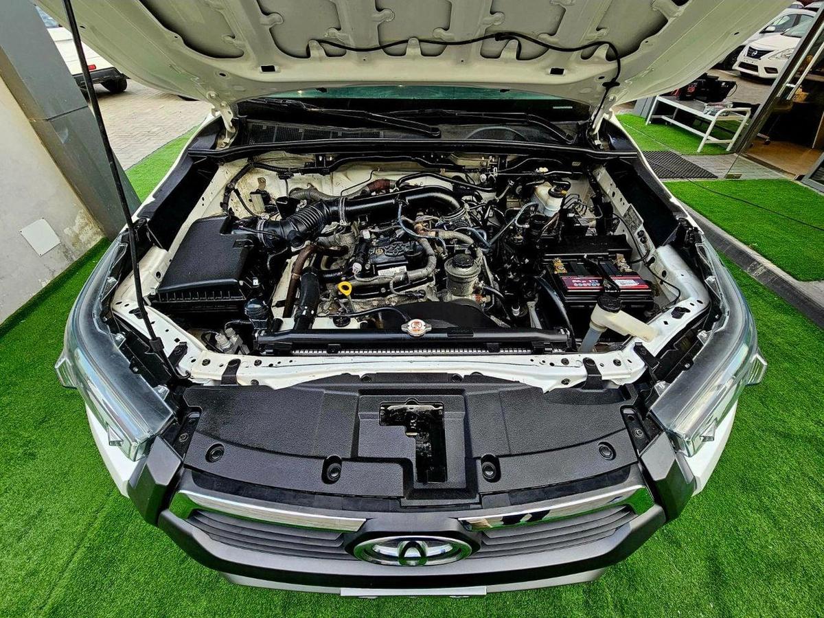 Toyota Hilux ADVENTURE PATROL/ AUTO GEAR/ AUTO WINDOWS / FULL OPTION/ WIDE BODY-5-5