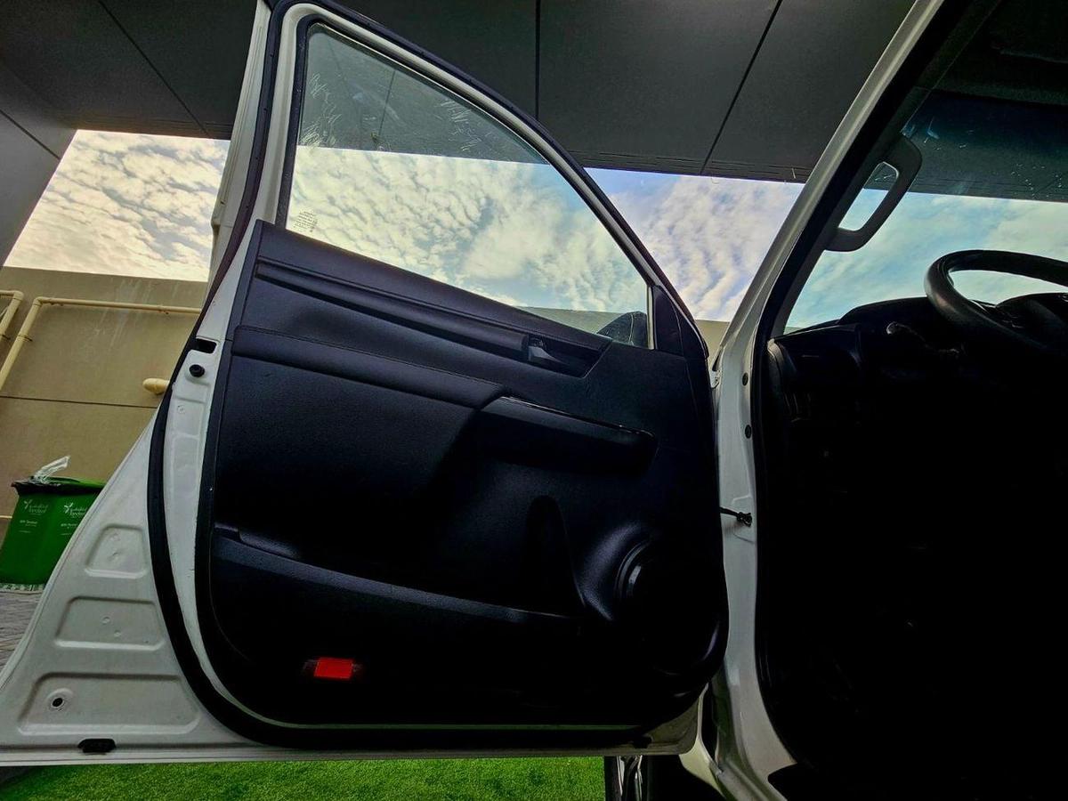 Toyota Hilux ADVENTURE PATROL/ AUTO GEAR/ AUTO WINDOWS / FULL OPTION/ WIDE BODY-7-7