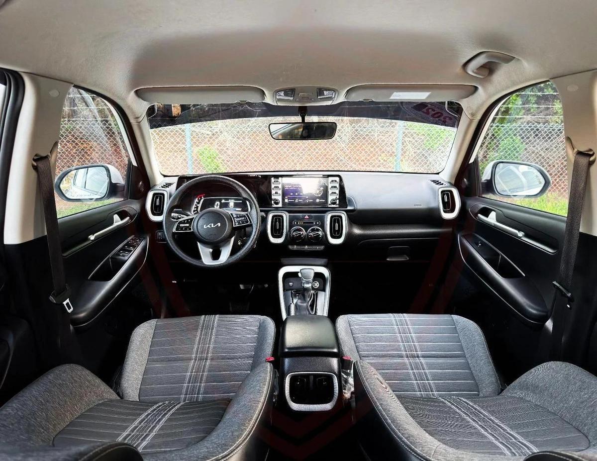 Used Kia Sonet 2025-12-12