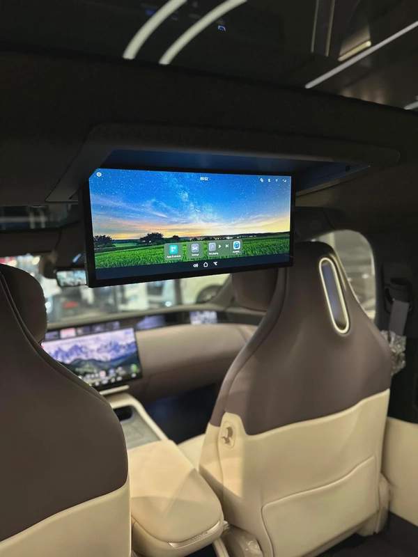 2025 AVATR 12 ULTRA hydraulic / HYBRID PLUG IN / CAMERA MIRRORS