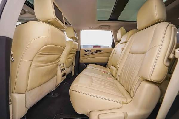 AED 931 PM | INFINITY QX60 7-SEATER 2017 | 7-SEATER | PARTIAL AGENCY HISTORY | 1 YEAR WARRANTY| GCC