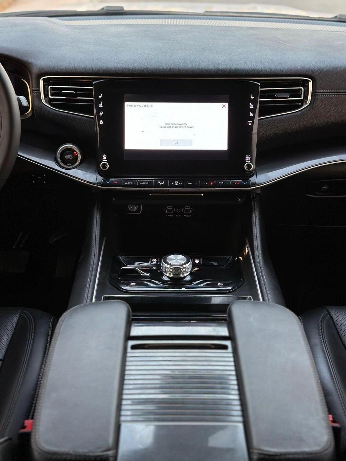 Jeep Wagoneer L Series I 2023 AWD-6-6