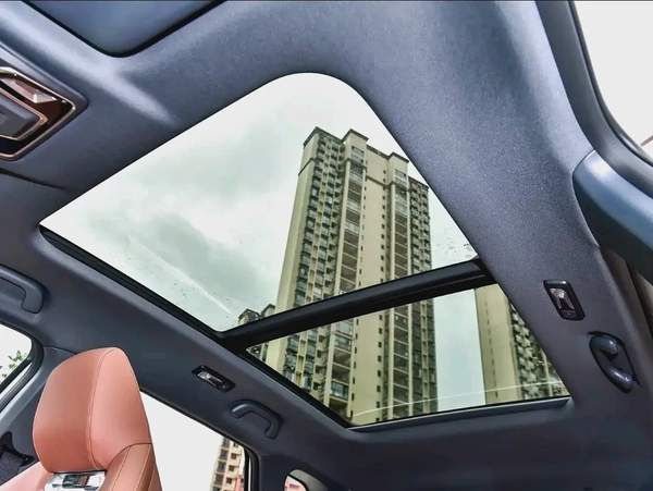 Changan UNI‑Z 2025 1.5T PRO