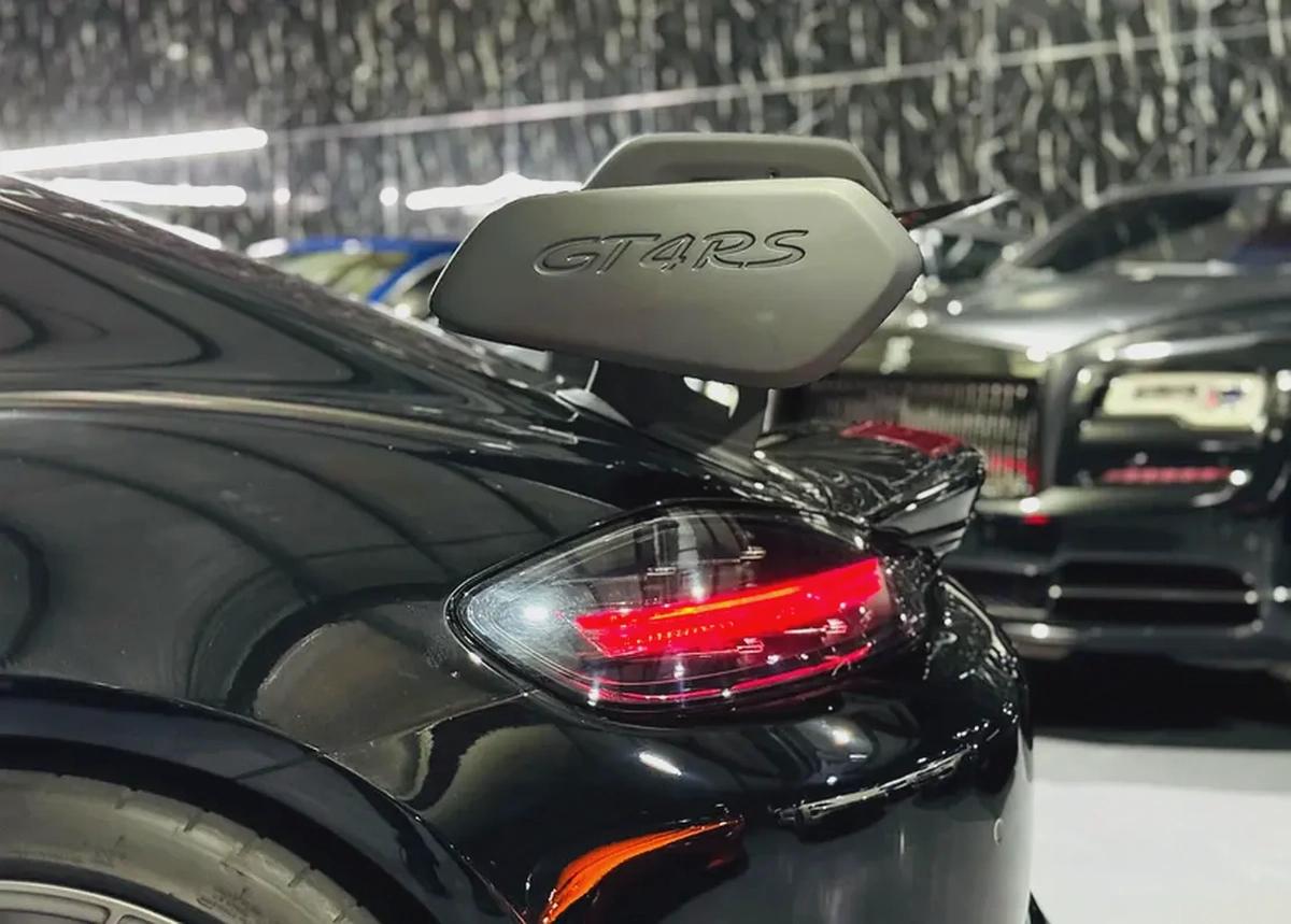 Porsche Cayman 718 GT4 2022 GCC specs for 749,000.00 AED-9-9