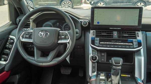 Toyota Land Cruiser VXR TWIN TURBO 3.5L V6