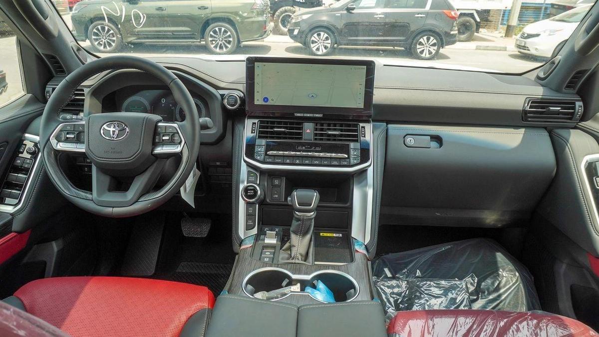 Toyota Land Cruiser VXR TWIN TURBO 3.5L V6-8-8