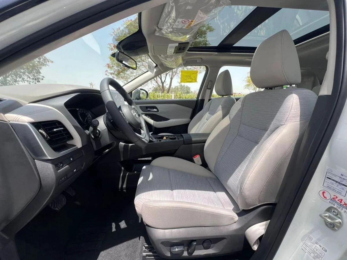 Nissan XTrail S 2.5L (169 HP) FWD (5 Seater) SV 2.5L (169 HP) FWD (7 Seater)-10-10