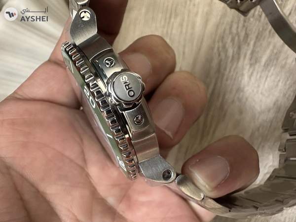 ORIS Aquis Date