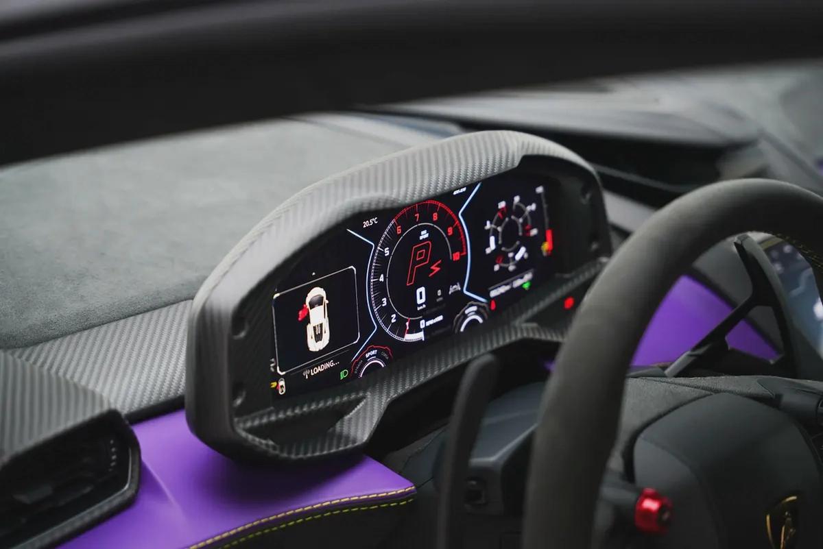 2024 LAMBORGHINI REVUELTO-7-7