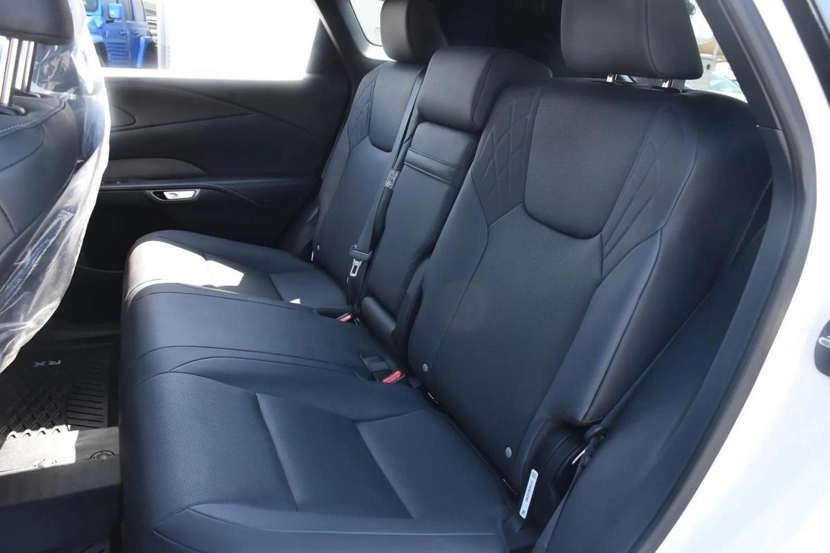 LEXUS RX350H AWD 2024 | WHITE-3-3