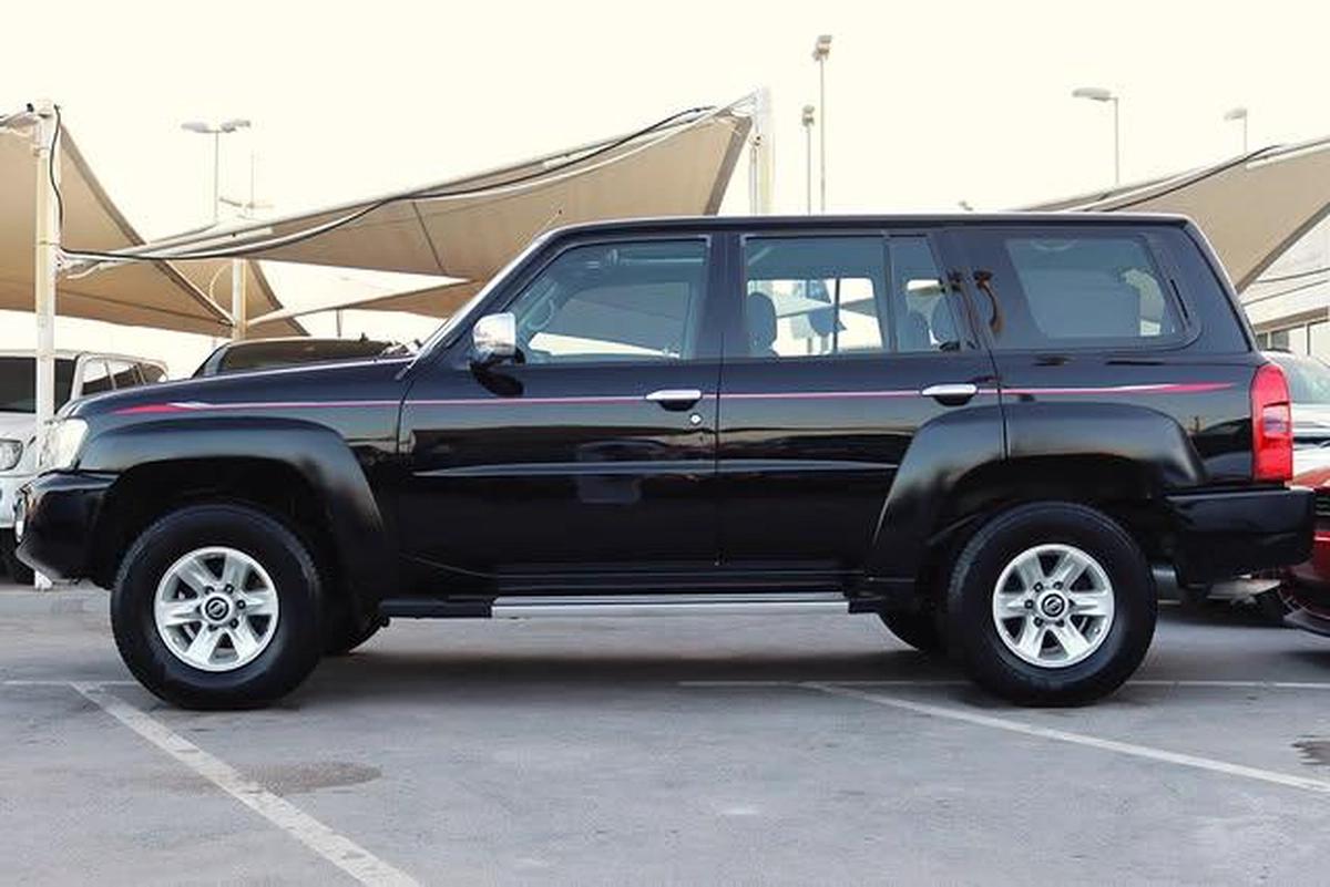 Nissan VTC Safari 2022 Full Option-8-8