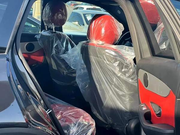 Mercedes-Benz GLC 300 2022 - American Specs - GCC Car