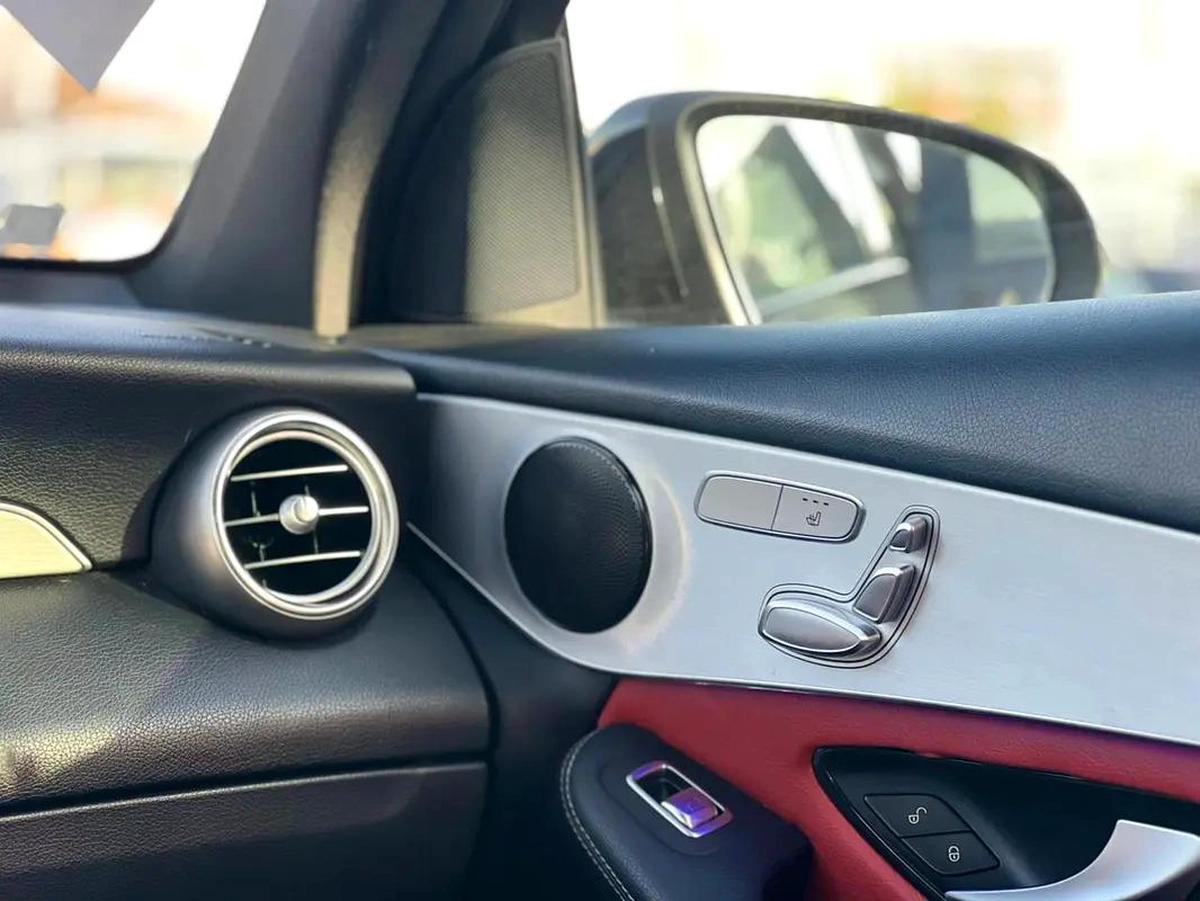 Mercedes-Benz GLC 300 2022 - American Specs - GCC Car-3-3