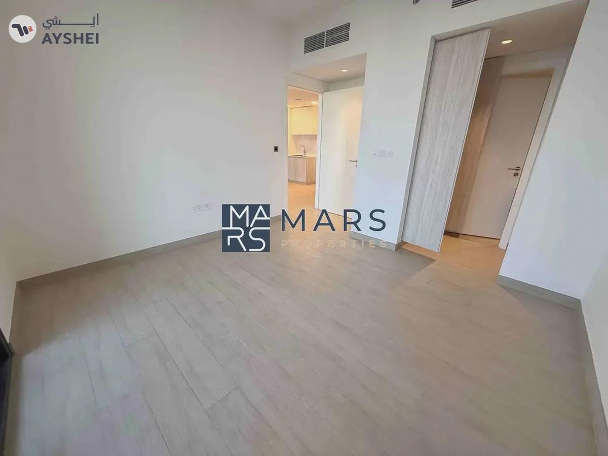 Luxury 1bhk apartment available for rent:55k-12-12