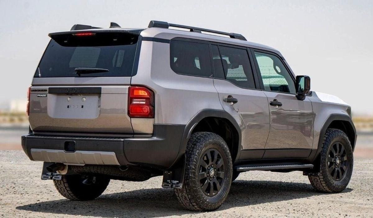 Toyota Prado 250 2.4P AT FIRST EDITION MY2025 – BRONZE-3-3