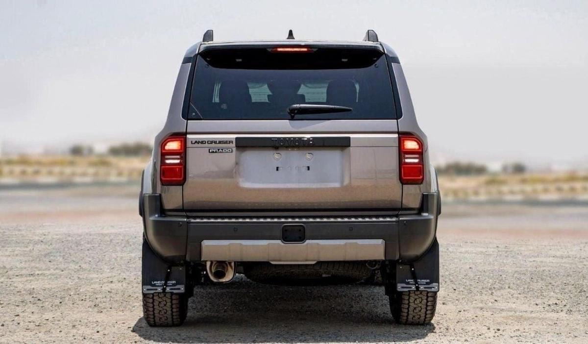 Toyota Prado 250 2.4P AT FIRST EDITION MY2025 – BRONZE-4-4