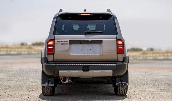 Toyota Prado 250 2.4P AT FIRST EDITION MY2025 – BRONZE