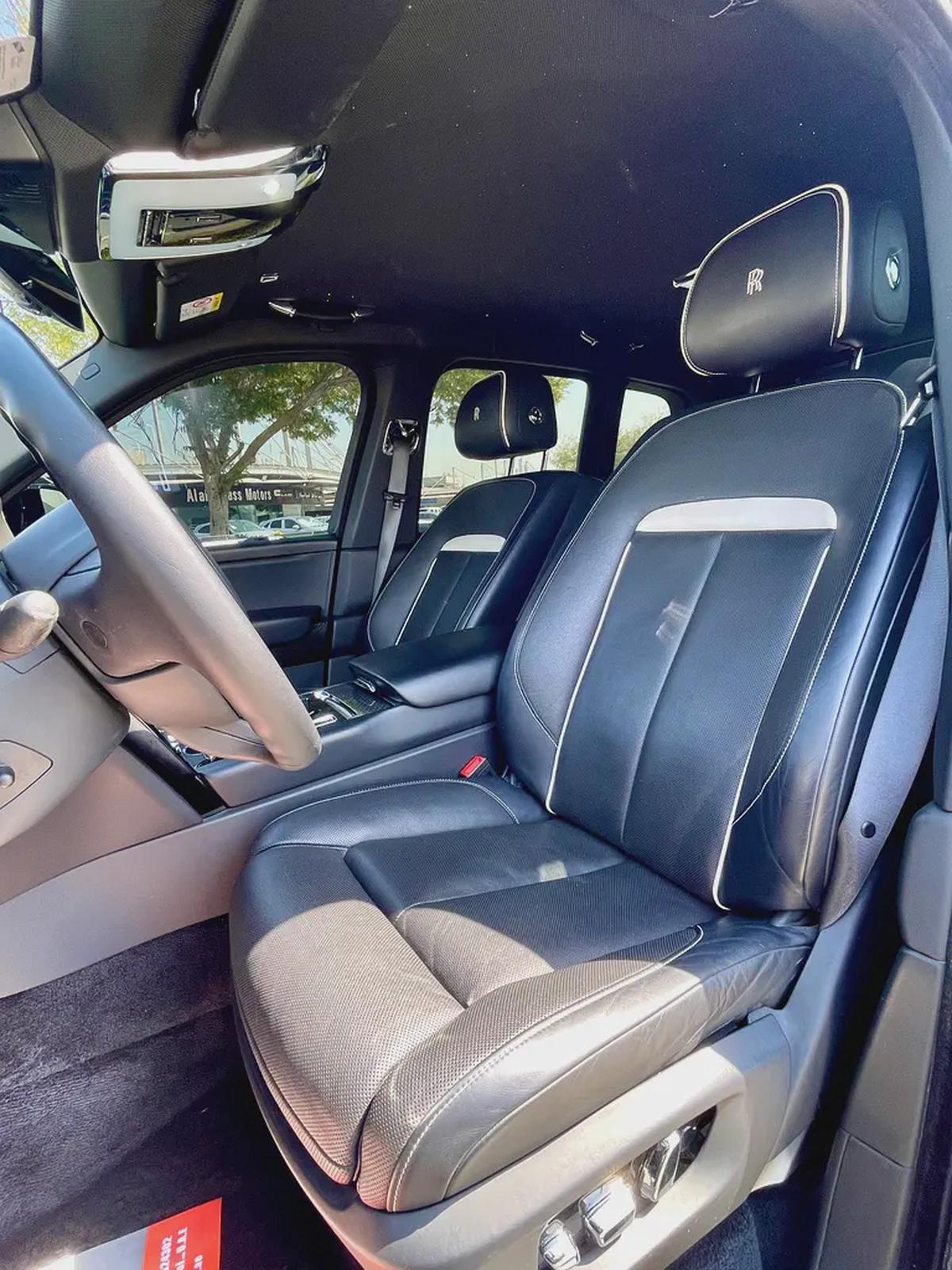 Rolls Royce Cullinan 2020-7-7