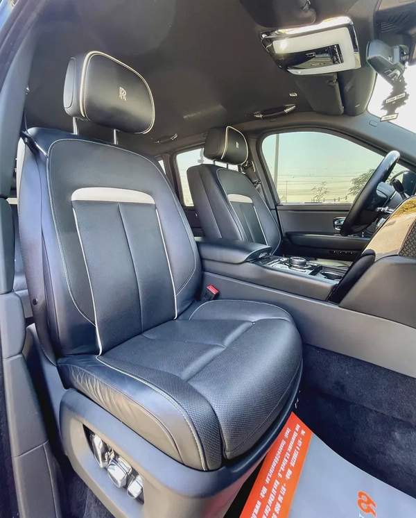 Rolls Royce Cullinan 2020