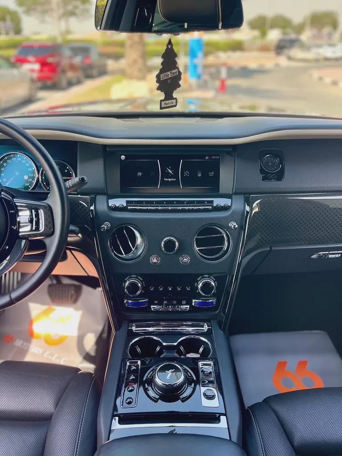 Rolls Royce Cullinan 2020-14-14