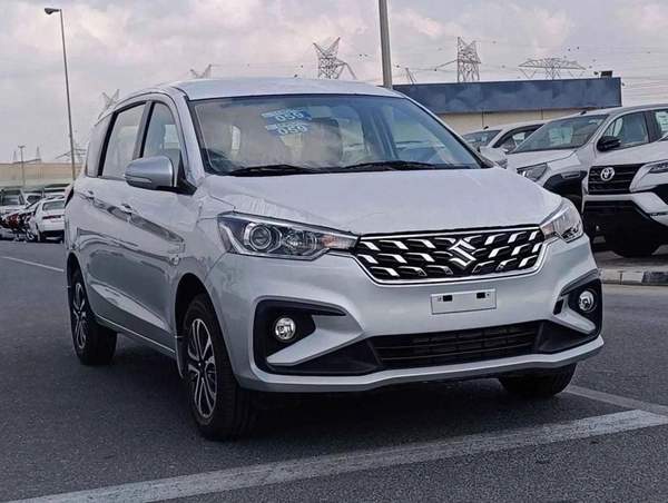 Suzuki Ertiga SUZUKI ERTIGA GLX 2024 A/T 1.5L 4CY PETROL SILVER full