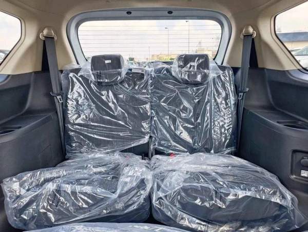 Suzuki Ertiga SUZUKI ERTIGA GLX 2024 A/T 1.5L 4CY PETROL SILVER full