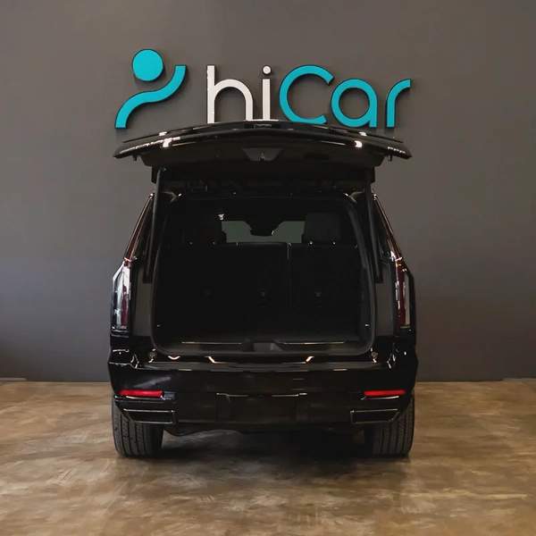 AED 10,349 pm • 0% Downpayment • Escalade Premium Luxury Platinum • 1 Year Warranty