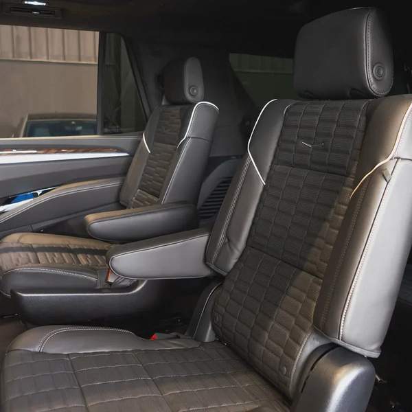 AED 10,349 pm • 0% Downpayment • Escalade Premium Luxury Platinum • 1 Year Warranty