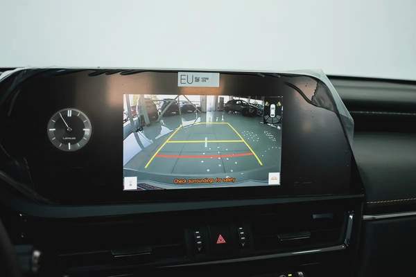 LEXUS WARRANTY UNTIL 2028 / 100,000KMS | GCC | 2.5L HYBRIB | 2400 PM