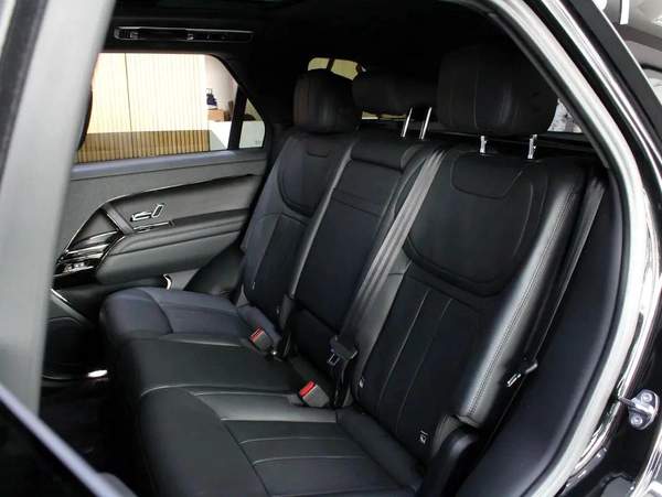 2024 Range Rover Sport SE Dynamic