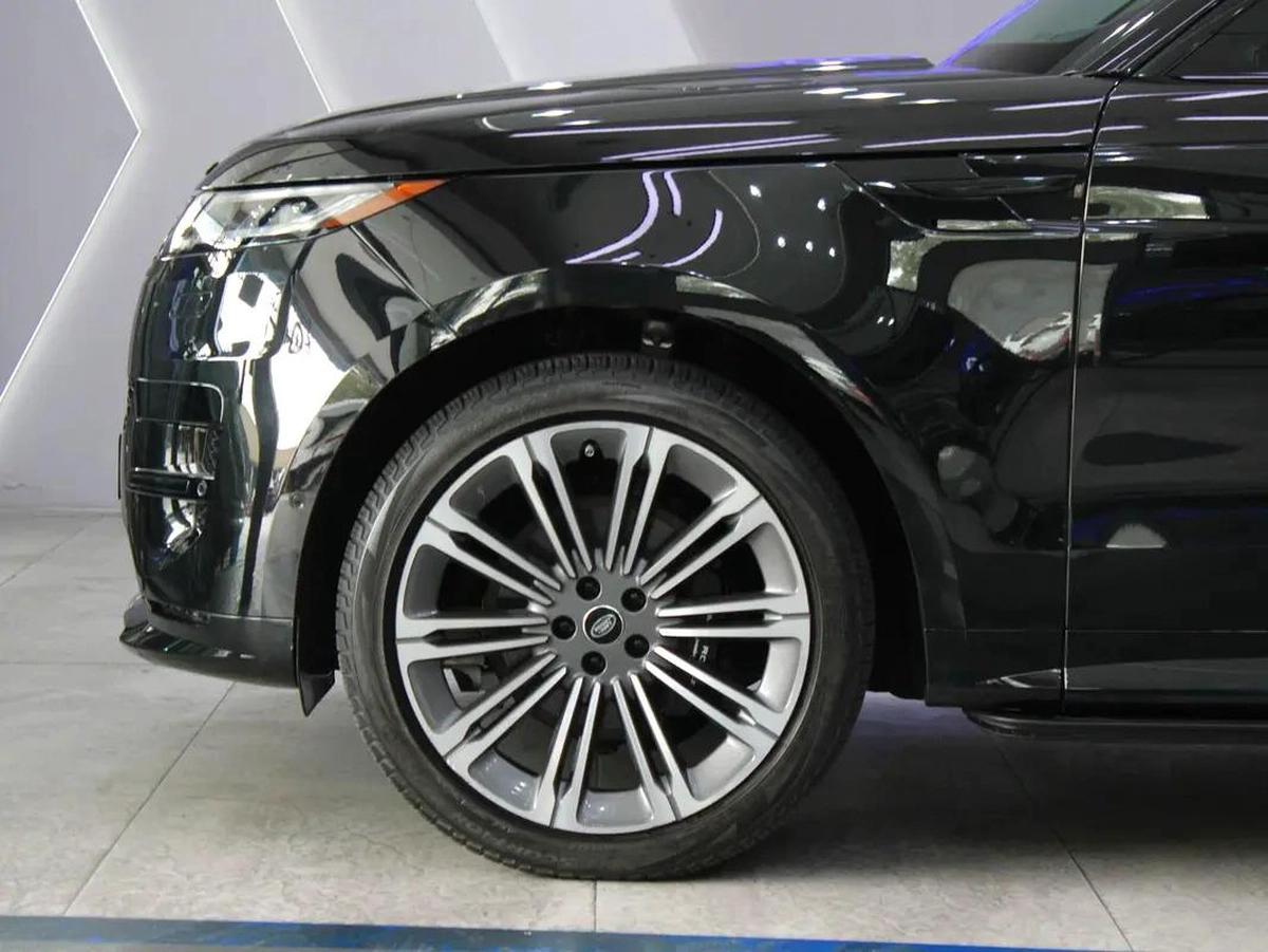 2024 Range Rover Sport SE Dynamic-18-18