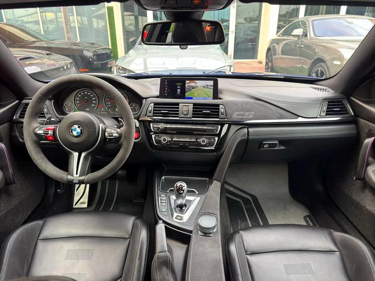BMW M4 Cs Coupe 2020 perfect condition Full option Full carbon fiber-7-7