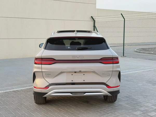 BYD song plus DM-i premium full option panorama 13 camera