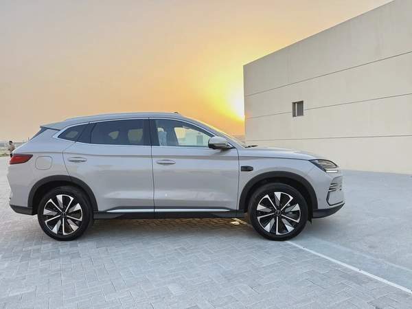 BYD song plus DM-i premium full option panorama 13 camera