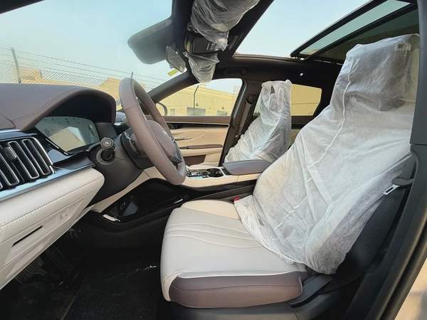 BYD song plus DM-i premium full option panorama 13 camera